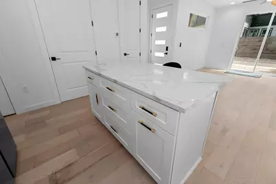 5305 Ledesma Road #4, Austin, TX 78721 - Photo 15