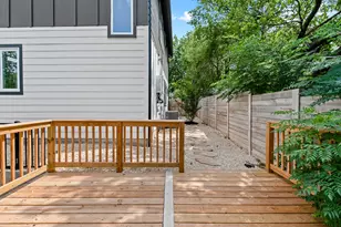 5305 Ledesma Rd, Austin, TX 78721 - Photo 37