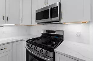 5305 Ledesma Rd, Austin, TX 78721 - Photo 5