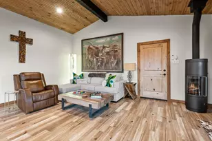 769 Three Creeks Dr, Bertram, TX 78605 - Photo 7