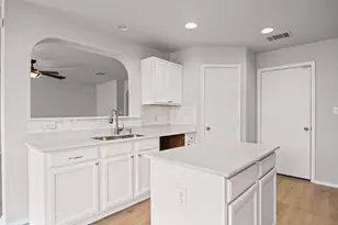 15113 Parrish Ln, Austin, TX 78725 - Photo 7