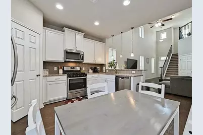 906 Boatswain Way, Austin, TX 78748 - Photo 11