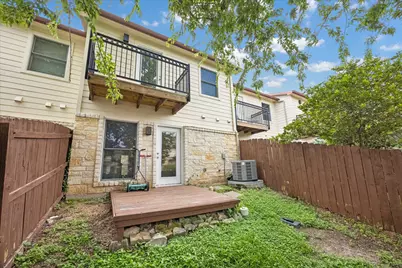 6900 E Riverside Drive #31, Austin, TX 78741 - Photo 15