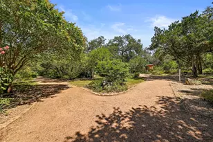 275 Mooring Cir, Lakeway, TX 78734 - Photo 29