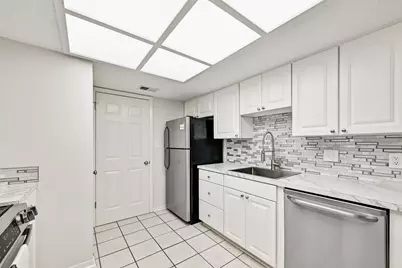 275 Mooring Circle #B, Lakeway, TX 78734 - Photo 15