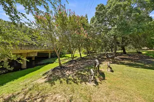 275 Mooring Cir, Lakeway, TX 78734 - Photo 33