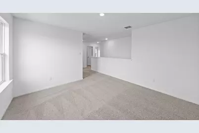 14709 Eagles Claw Way, Elgin, TX 78621 - Photo 5