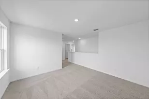 14709 Eagles Claw Wy, Elgin, TX 78621 - Photo 5