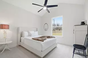 105 Laumaia Ln, Bastrop, TX 78602 - Photo 23