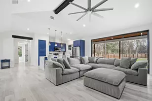 105 Laumaia Ln, Bastrop, TX 78602 - Photo 5