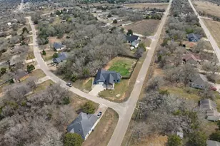 105 Laumaia Ln, Bastrop, TX 78602 - Photo 33
