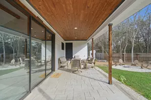 105 Laumaia Ln, Bastrop, TX 78602 - Photo 27