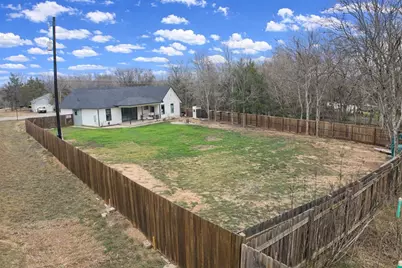 105 Laumaia Lane, Bastrop, TX 78602 - Photo 29