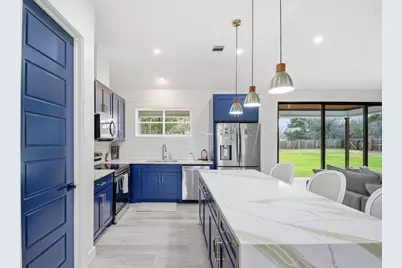 105 Laumaia Lane, Bastrop, TX 78602 - Photo 11