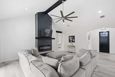 105 Laumaia Lane, Bastrop, TX 78602 - Photo 7