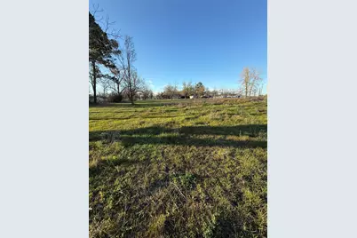 1304 E Cameron Avenue, Rockdale, TX 76567 - Photo 7