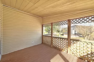 1437 Heidenreich Ln, Uhland, TX 78640 - Photo 27