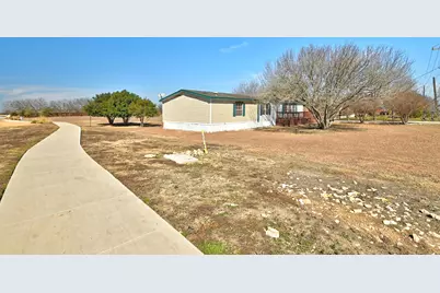 1437 Heidenreich Lane, Uhland, TX 78640 - Photo 9