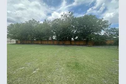 1437 Heidenreich Lane, Uhland, TX 78640 - Photo 7