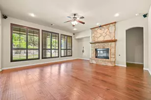 180 Granite Ln, Austin, TX 78737 - Photo 9
