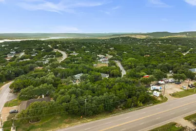 7403 Spanish Oak Drive, Lago Vista, TX 78645 - Photo 13
