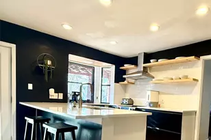 9507 Sherbrooke St, Austin, TX 78729 - Photo 11