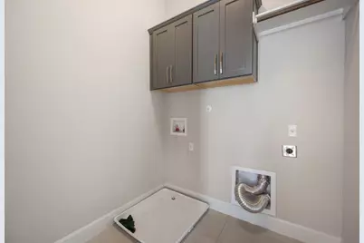 2510 Doc Reeves Street, Austin, TX 78723 - Photo 25