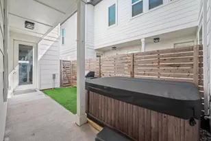 2510 Doc Reeves St, Austin, TX 78723 - Photo 33