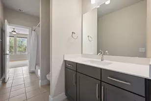 2510 Doc Reeves St, Austin, TX 78723 - Photo 31