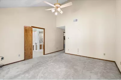 10801 Culberson Drive, Austin, TX 78748 - Photo 15