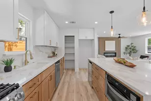 5604 Overbrook Dr, Austin, TX 78723 - Photo 11