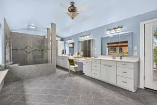 700 Rogart Dr, Spicewood, TX 78669 - Photo 19
