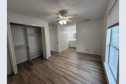 12816 Tomanet Trail #B, Austin, TX 78727 - Photo 9