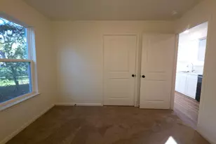 2002 W 2nd St, Taylor, TX 76574 - Photo 11