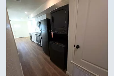 2002 W 2nd Street #500, Taylor, TX 76574 - Photo 17