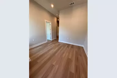 104 Oak Court, Johnson City, TX 78636 - Photo 3