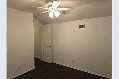 1600 Hollow Tree Boulevard, Round Rock, TX 78681 - Photo 33