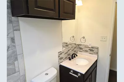 1600 Hollow Tree Boulevard, Round Rock, TX 78681 - Photo 29