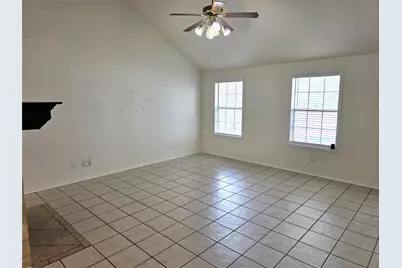 1600 Hollow Tree Boulevard, Round Rock, TX 78681 - Photo 3