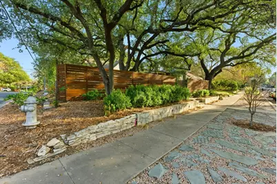 1601 Alta Vista Avenue, Austin, TX 78704 - Photo 3