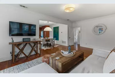 1601 Alta Vista Avenue, Austin, TX 78704 - Photo 9