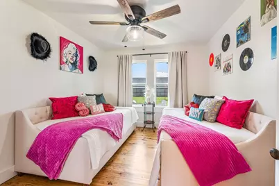 703 E Highway Street, Fredericksburg, TX 78624 - Photo 27