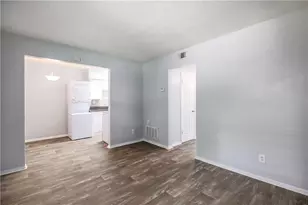 2401 Manor Rd, Austin, TX 78722 - Photo 11