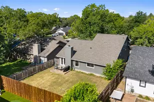9833 Briar Ridge Dr, Austin, TX 78748 - Photo 25