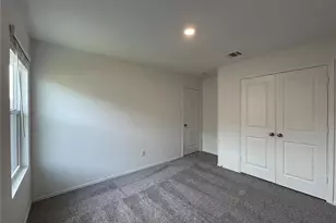 409 Bluejack Wy, Hutto, TX 78634 - Photo 17