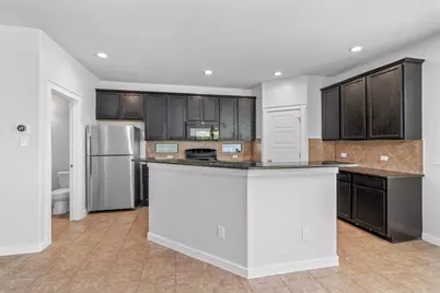 2001 Faro Drive #50, Austin, TX 78741 - Photo 9