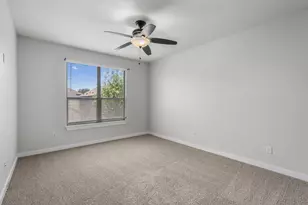 2001 Faro Dr, Austin, TX 78741 - Photo 15