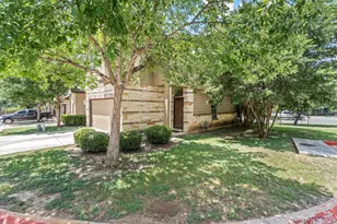 2001 Faro Dr, Austin, TX 78741 - Photo 3