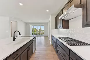 105 Antoinette Wy, San Marcos, TX 78666 - Photo 11