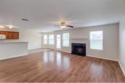 16712 Hamilton Point Circle, Manor, TX 78653 - Photo 3
